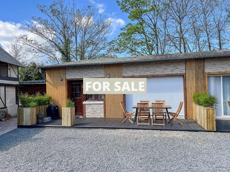 Main House with Swimming Pool Plus 5 Guest Gites