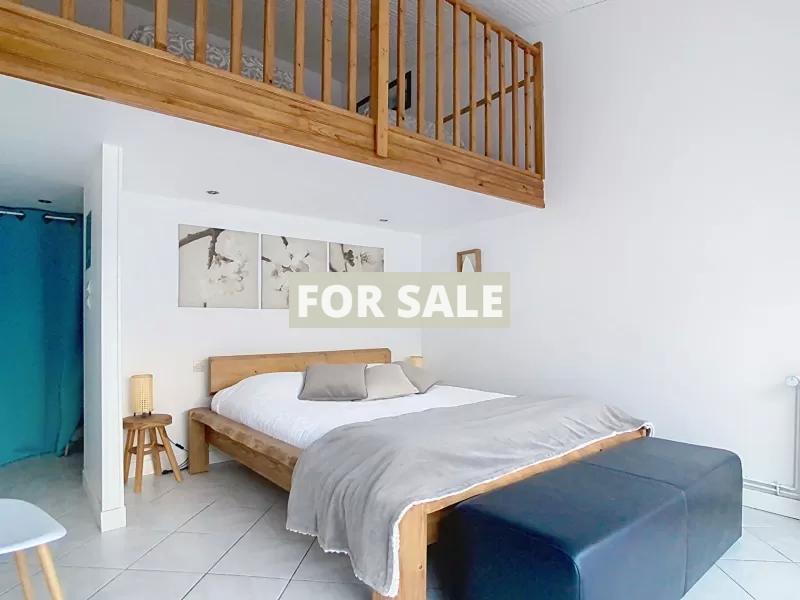 Main House with Swimming Pool Plus 5 Guest Gites