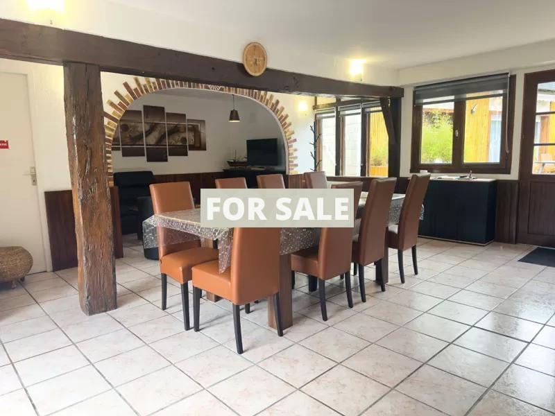 Main House with Swimming Pool Plus 5 Guest Gites