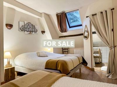 Main House with Swimming Pool Plus 5 Guest Gites