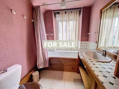 Superb Town House with Cosy Rooms