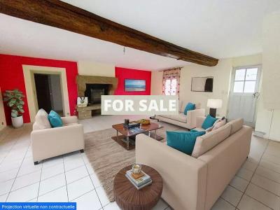 Superb Town House with Cosy Rooms