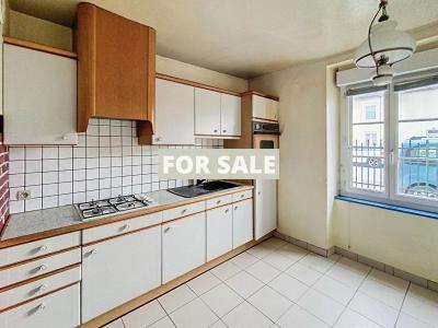 Superb Town House with Cosy Rooms