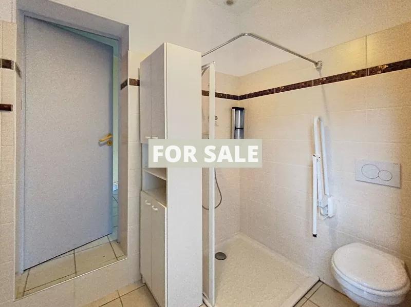 Superb Town House with Cosy Rooms