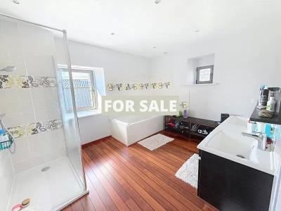 Detached Country House with No Close Neighbours