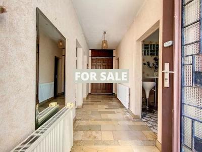 Detached House with Garden by the Coast