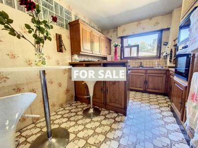 Detached House with Garden by the Coast