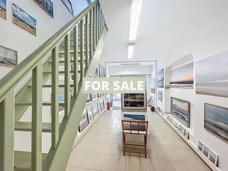 Business Premises For Sale with Apartment