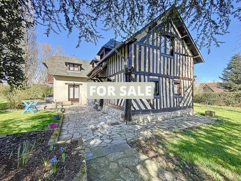 Main Photo of a 4 bedroom  Country House for sale