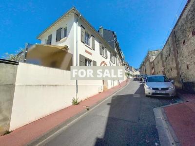 Coastal Resort House Only 200m From the Beach