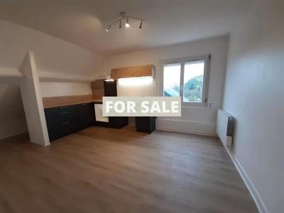 Detached House with Garden by the Coast