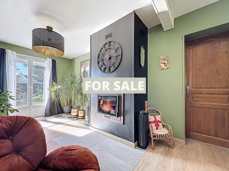 Detached House with Pool by the Coast