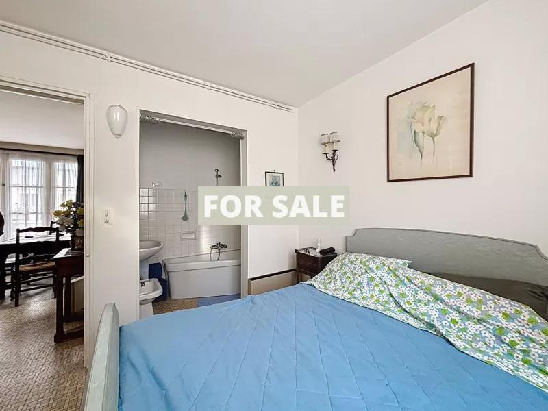 Detached House 200m From the Sea