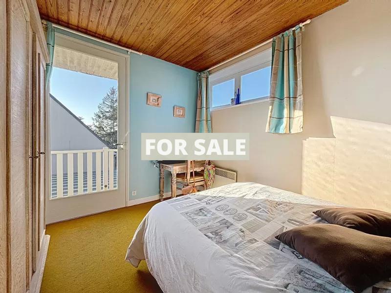 Coastal House in Great Location