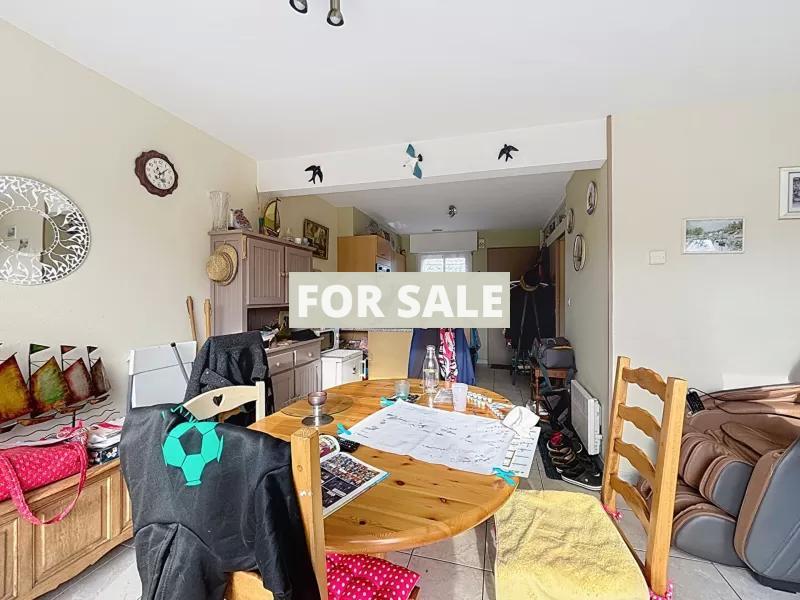 Lovely Family Home 300m from the Beach