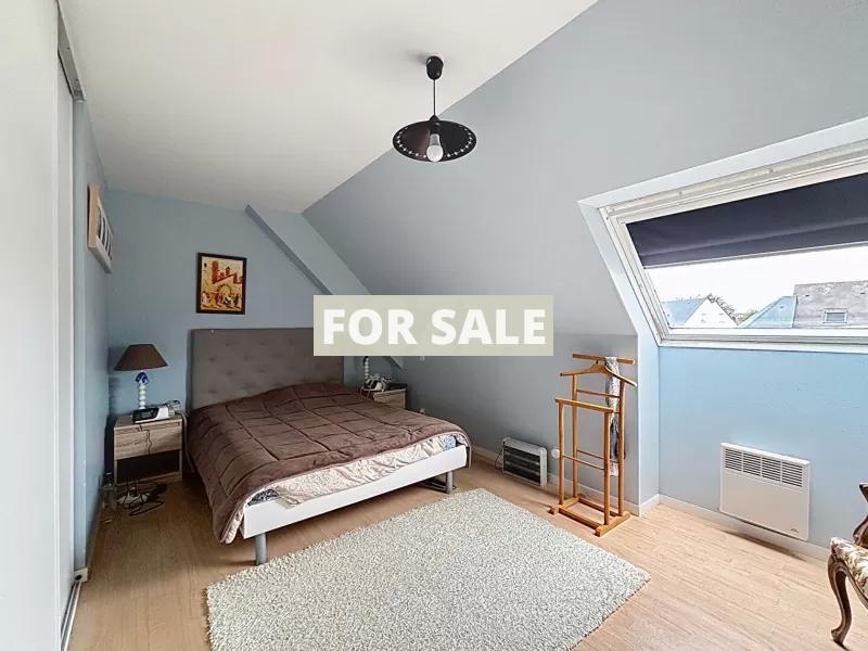 Lovely Family Home 300m from the Beach