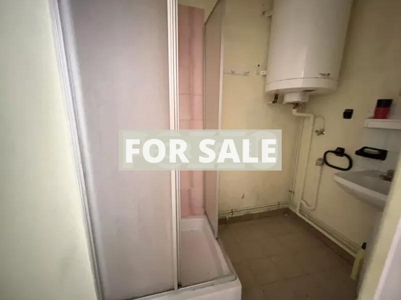 Pretty House 1.2 km from the Beach