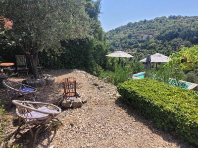 Superb Farmhouse, Terraced Plot with Pool
