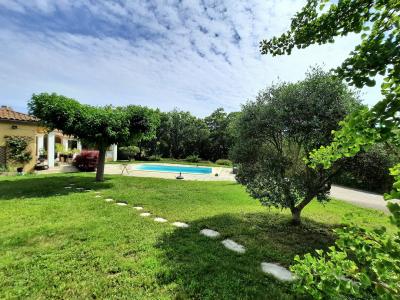 Pretty Detached Villa With Pool And Pretty Views