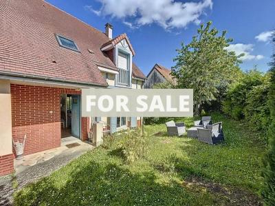 Pretty Cottage with Garden Close to the Coast