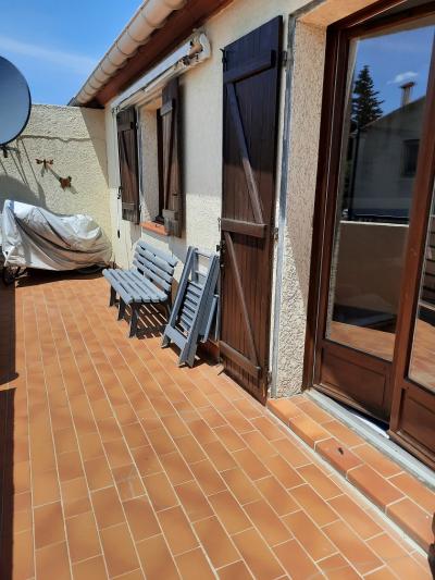 Nice Apartment With Terrace And Courtyard