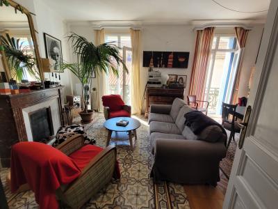 Superb Town House with Garage, Courtyard, a Studio / Gallery