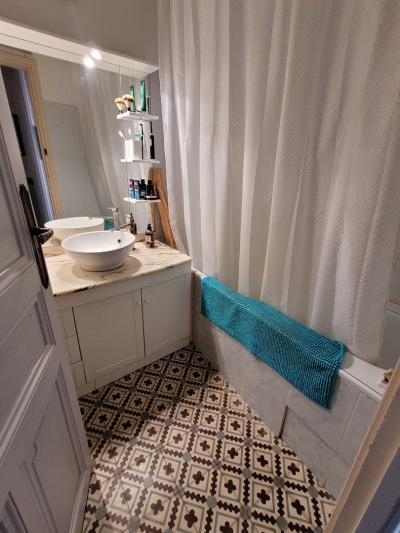 Superb Town House with Garage, Courtyard, a Studio / Gallery