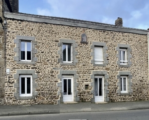 Detached House with Garden