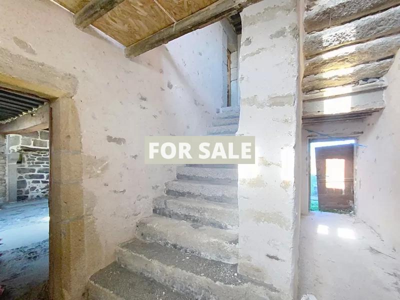 Former Farm House With Outbuildings