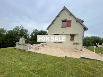 Detached Character House Near to the Coast