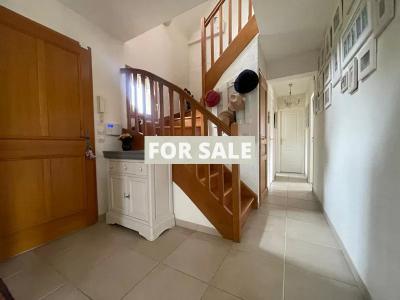 Detached Character House Near to the Coast