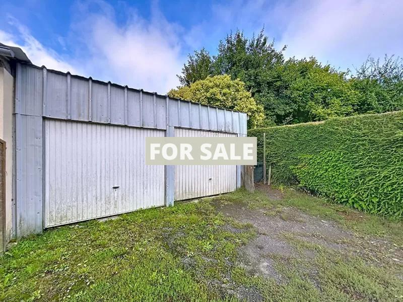 Detached Country House with Outbuildings