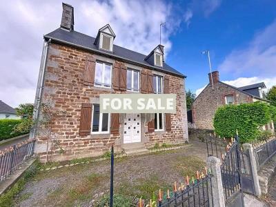 Detached Country House with Outbuildings