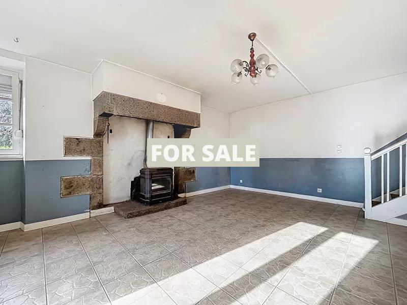 Detached Country House with Outbuildings