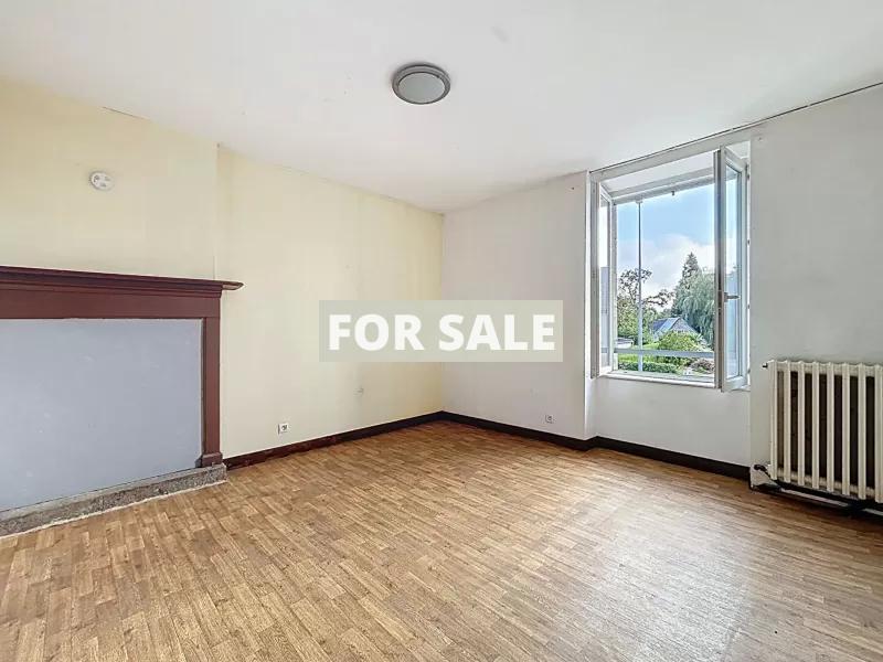 Detached Country House with Outbuildings