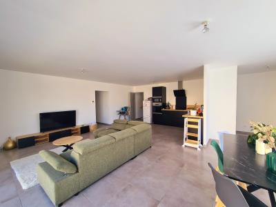 New Build Single Storey Villa with Garden