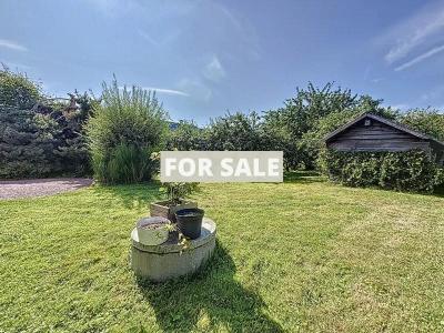 Detached House with Garden by the Coast