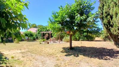 Delightful Detached House And Large Hangar on an Enclosed Plot
