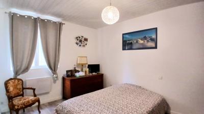 Delightful Detached House And Large Hangar on an Enclosed Plot