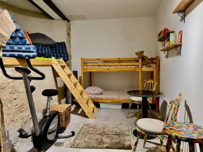 Renovated Former Bakery, Spacious Garage, Sunny Veranda