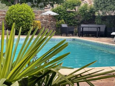 Late 18th Century Manor House with Pool and Views