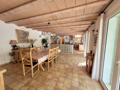 Beautiful Exceptional House in The Heart of The Vineyards