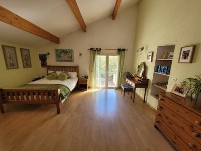 Beautiful Exceptional House in The Heart of The Vineyards