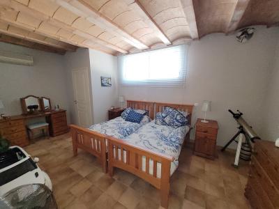 Beautiful Exceptional House in The Heart of The Vineyards