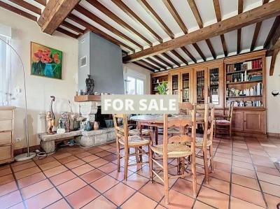 Detached House with Character and Mature Garden