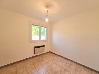 Single Storey Villa To Refresh With Garage