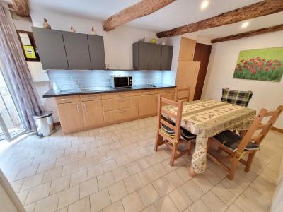 Village House, Walking Distance of the Beach