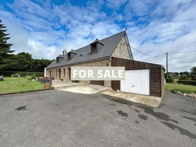 Detached Country House with Outbuilding
