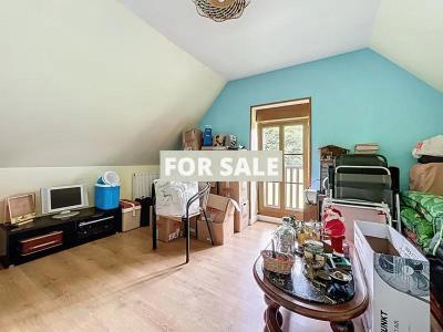 Detached Country House with Outbuilding