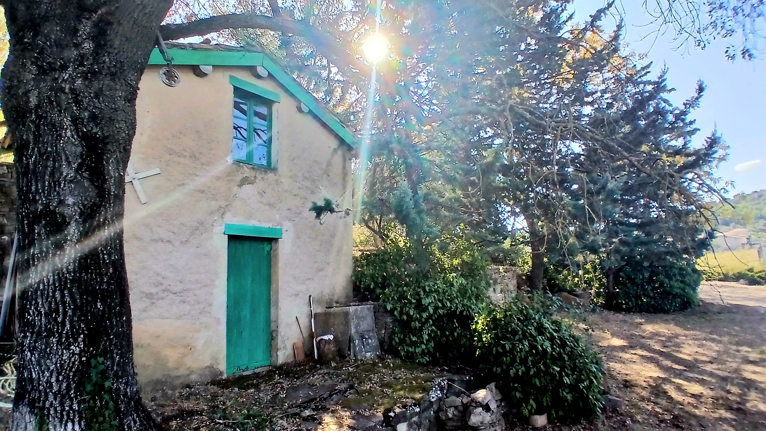 Detached House With Garage and Lovely Open View